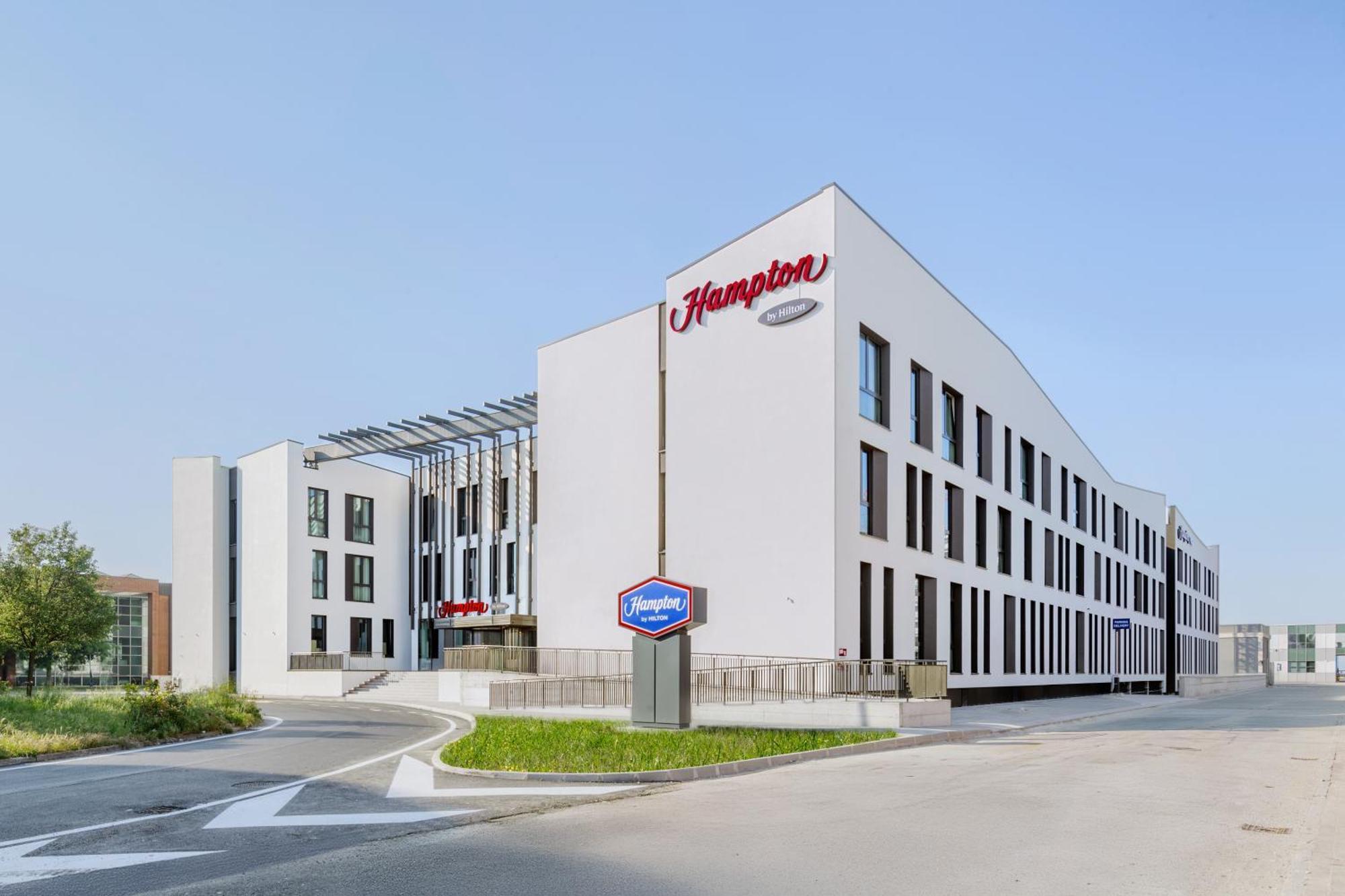 Hampton By Hilton Venice Isola Nuova Buitenkant foto
